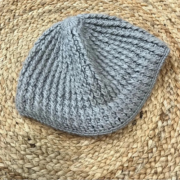 Woolrich Chunky Knit Radar Hat in Gray Wool Beanie - Picture 5 of 5